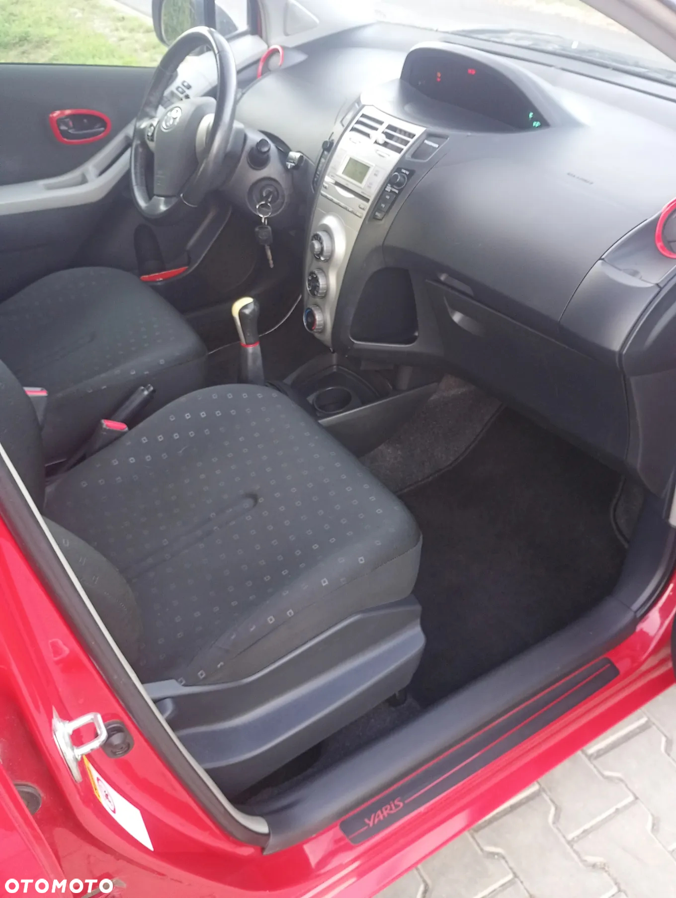 Toyota Yaris - 7