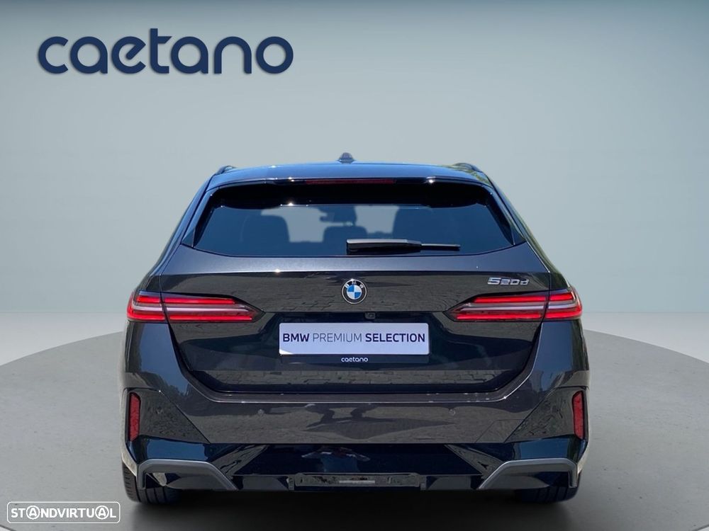 BMW 520 d Pack Desportivo M - 23