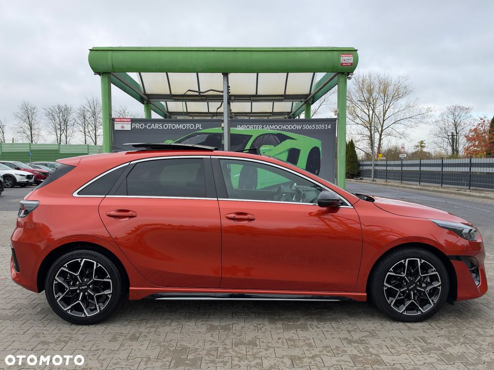 Kia Ceed 1.5 T-GDI MHEV GT-Line - 10