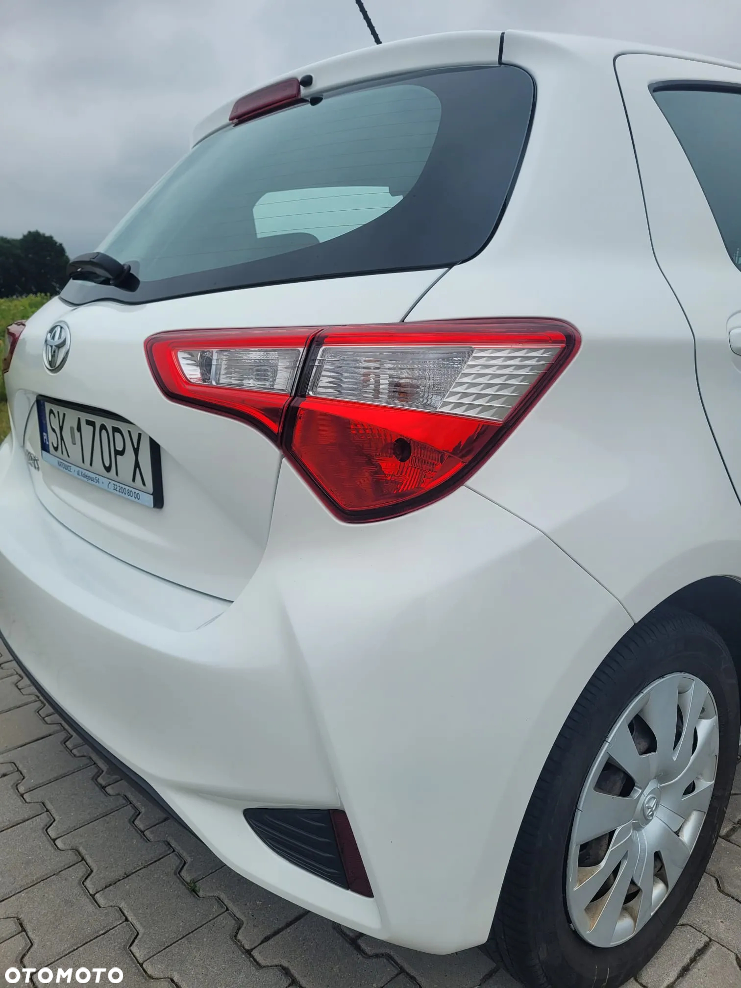 Toyota Yaris 1.0 Active - 11