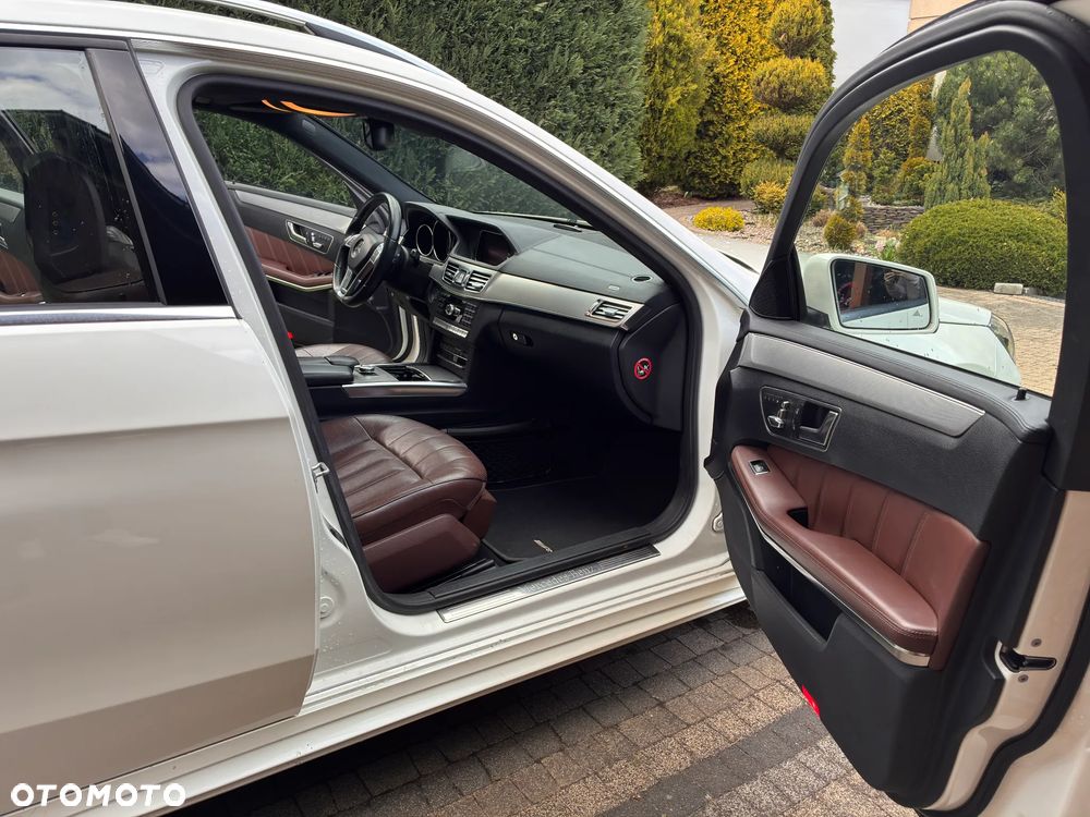Mercedes-Benz Klasa E - 11