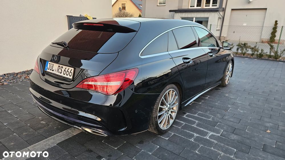Mercedes-Benz CLA 220 4Matic 7G-DCT AMG Line - 39