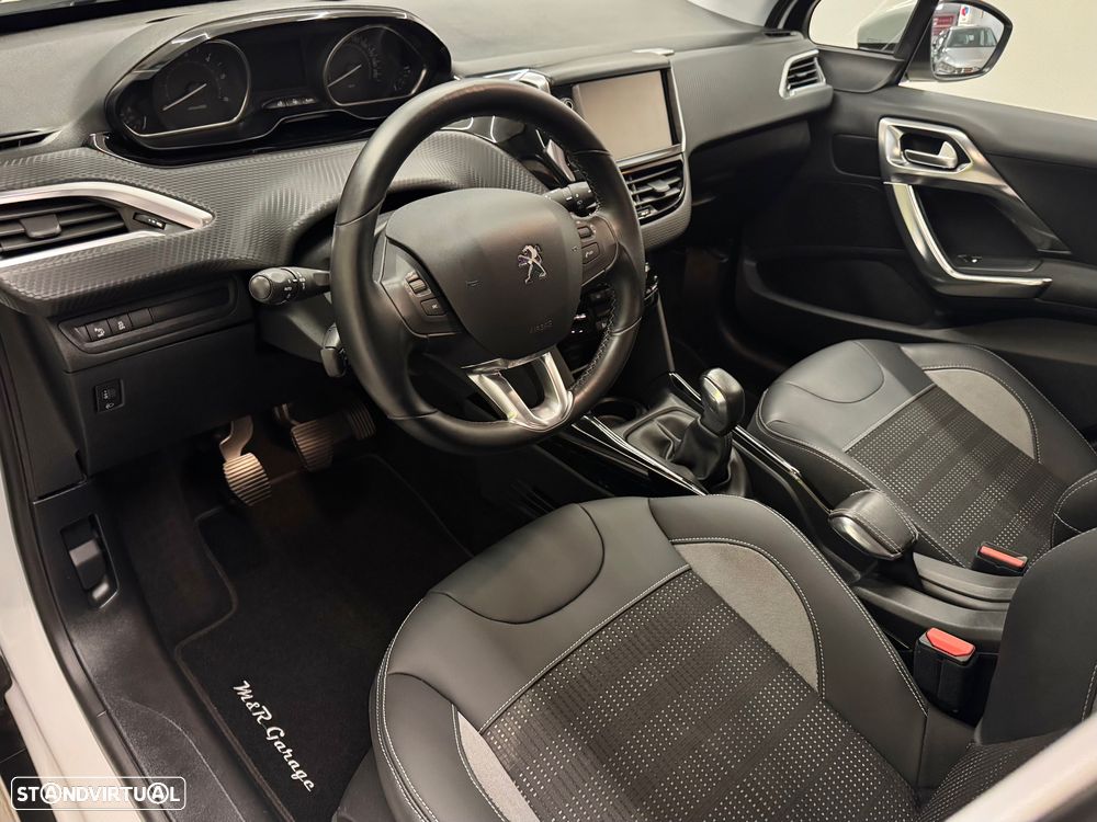 Peugeot 2008 1.6 BlueHDi Allure - 6