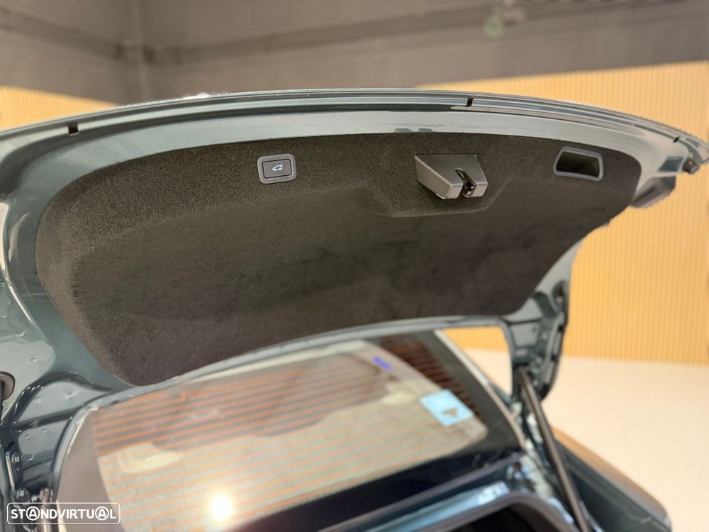 Xpeng P7i AWD Wing Edition - 42
