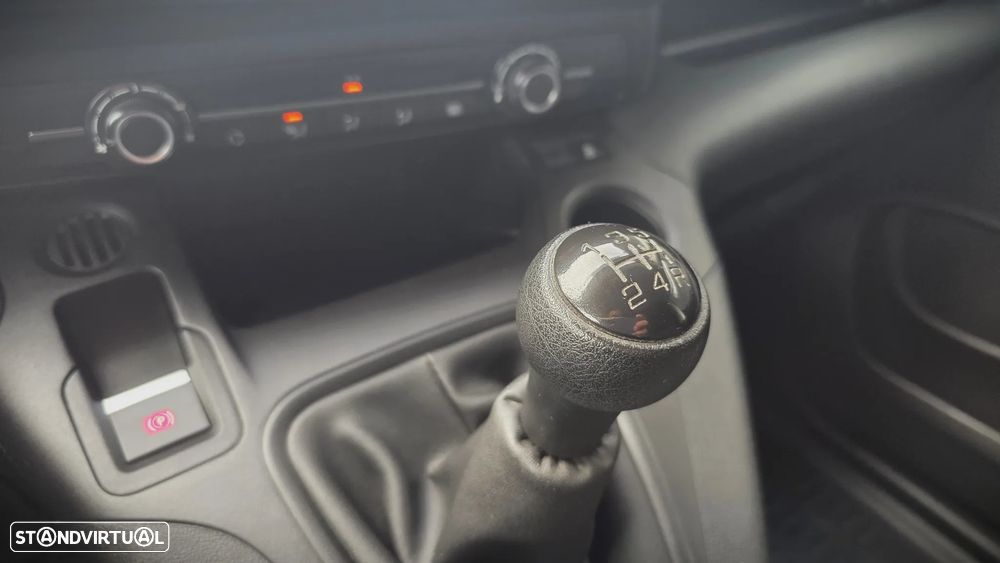 Peugeot PARTNER 1.5 BLUEHDI PRO - 19