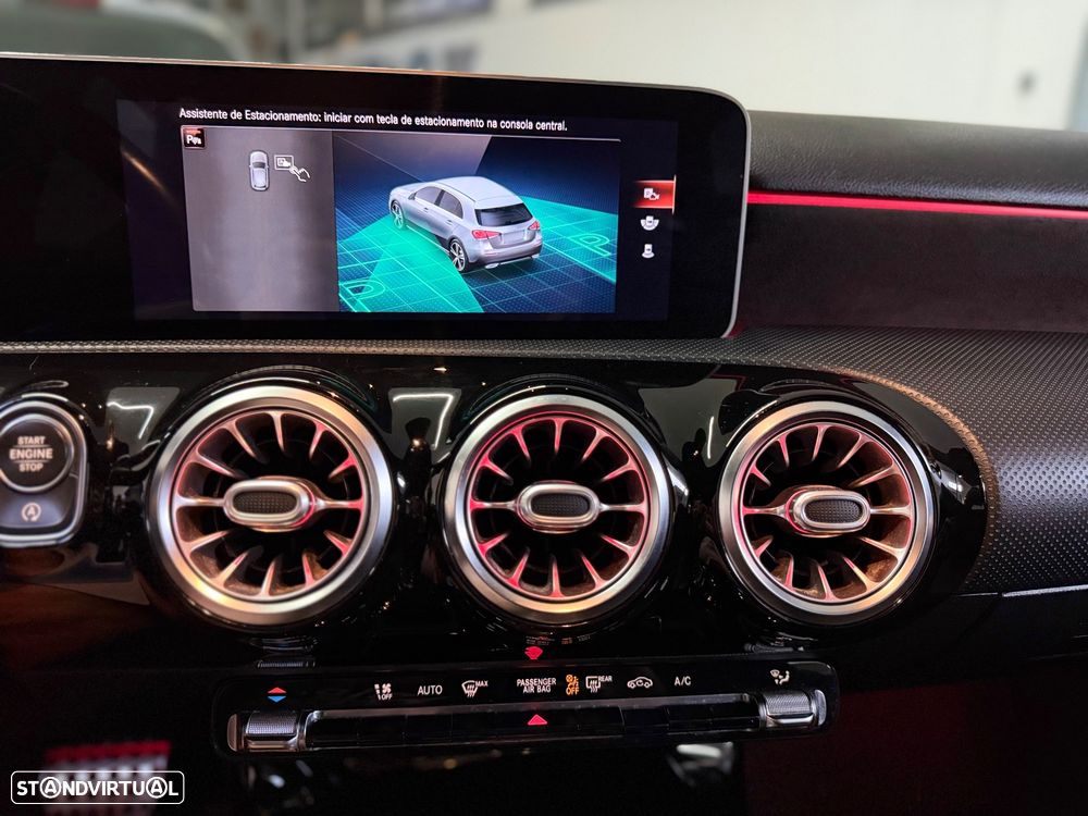 Mercedes-Benz A 180 d 7G-DCT AMG Line - 45