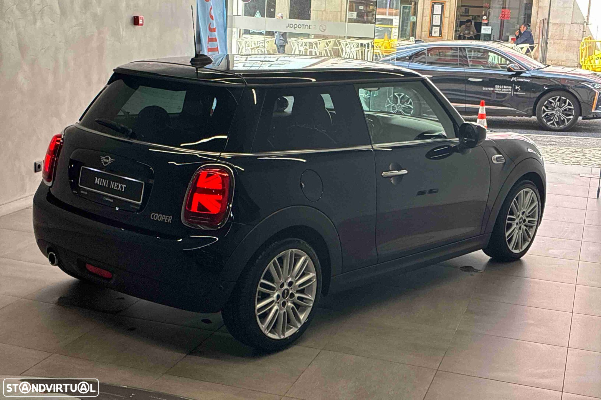MINI 5 Portas - 2