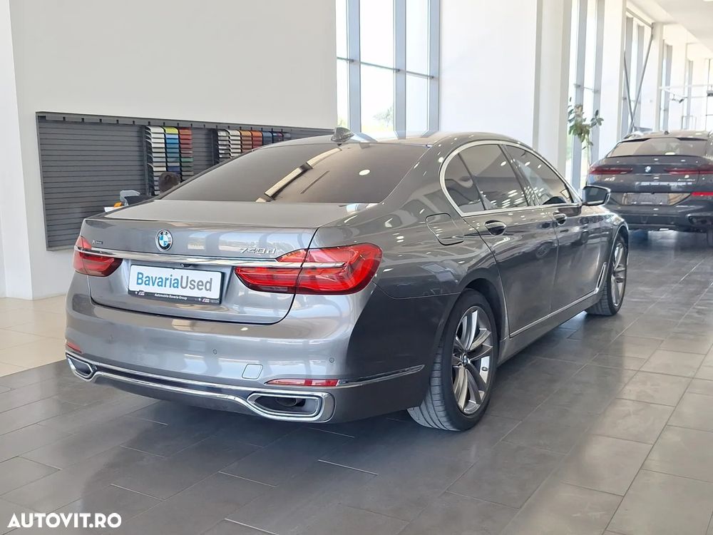 BMW Seria 7 740d xDrive - 6