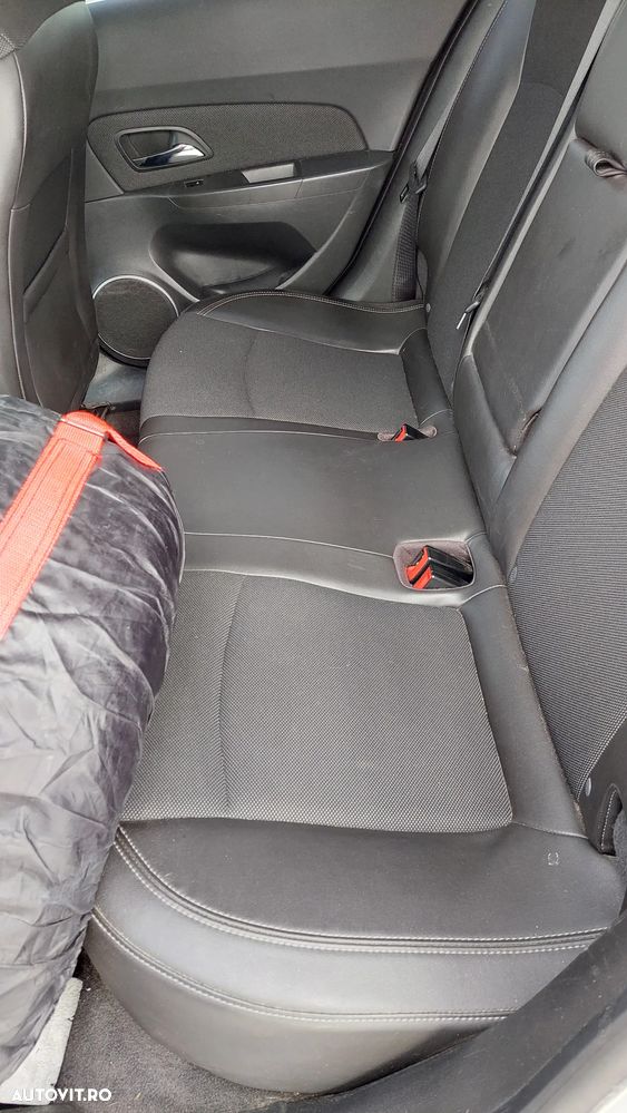Chevrolet Cruze 1.4 Turbo LTZ - 25