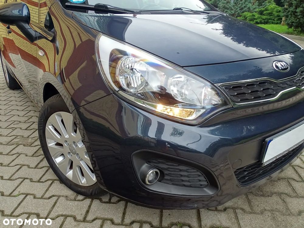 Kia Rio 1.2 Dream Team Edition - 21