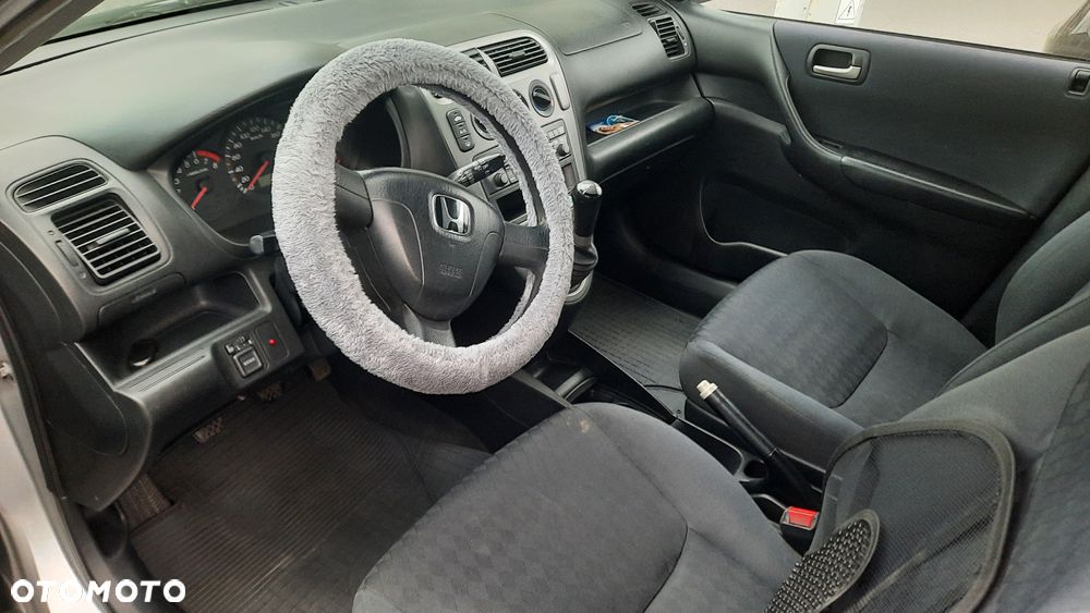 Honda Civic 1.4i S - 8