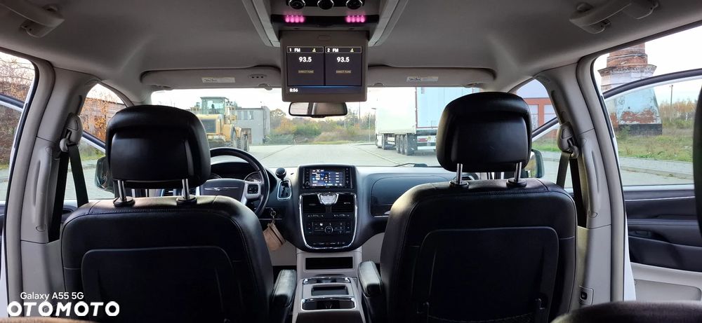 Chrysler Town & Country 3.6 Touring - 12