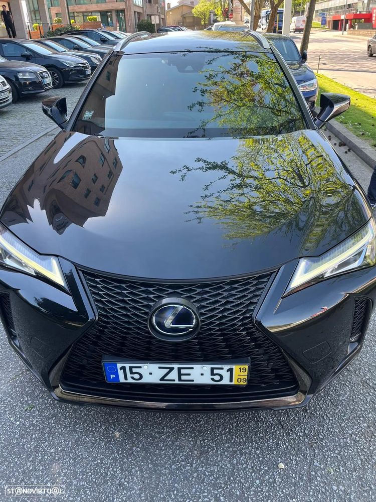Lexus UX 250h F Sport - 1