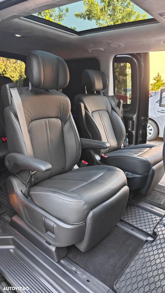 Hyundai Staria 2.2 CRDi Signature - 9