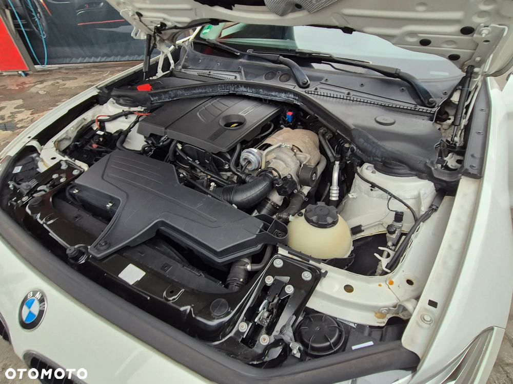 BMW Seria 1 118i Advantage - 40