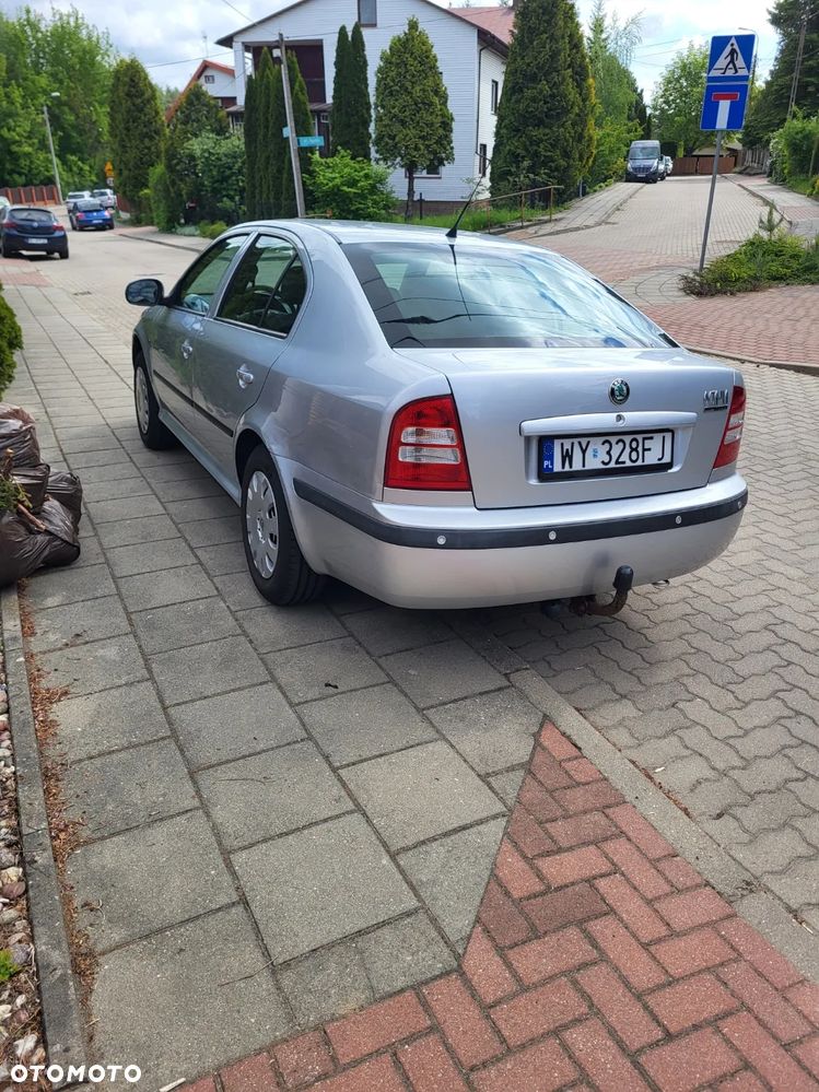 Skoda Octavia 1.6 Tour - 2