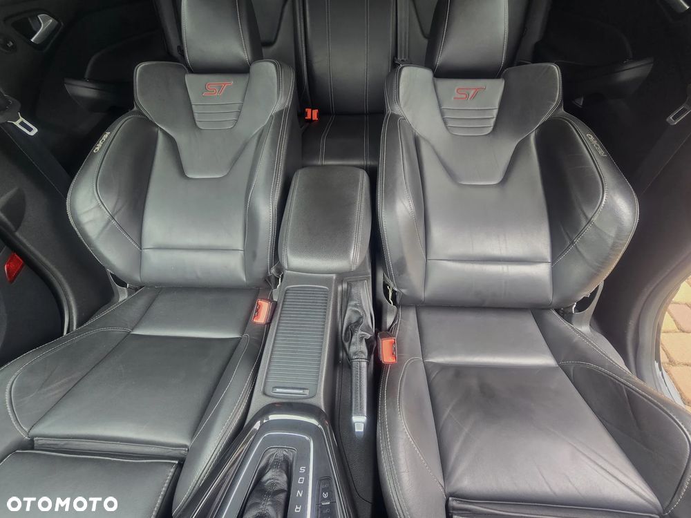 Ford Focus 1.5 EcoBoost ST-Line ASS PowerShift - 17