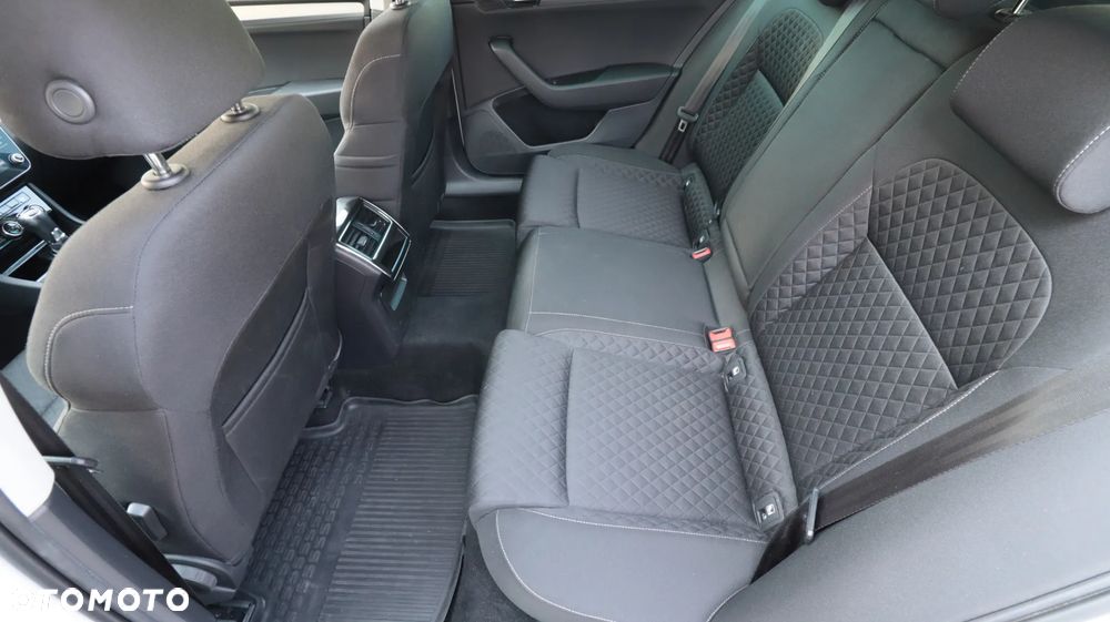 Skoda Superb 2.0 TSI Style DSG - 27