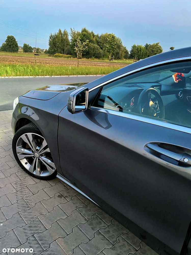Mercedes-Benz CLA 200 - 12