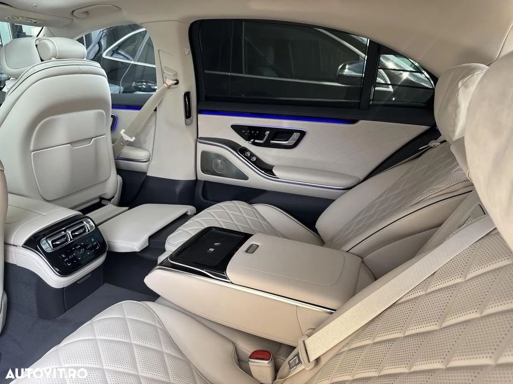 Mercedes-Benz S 450 d 4MATIC Long Aut - 11