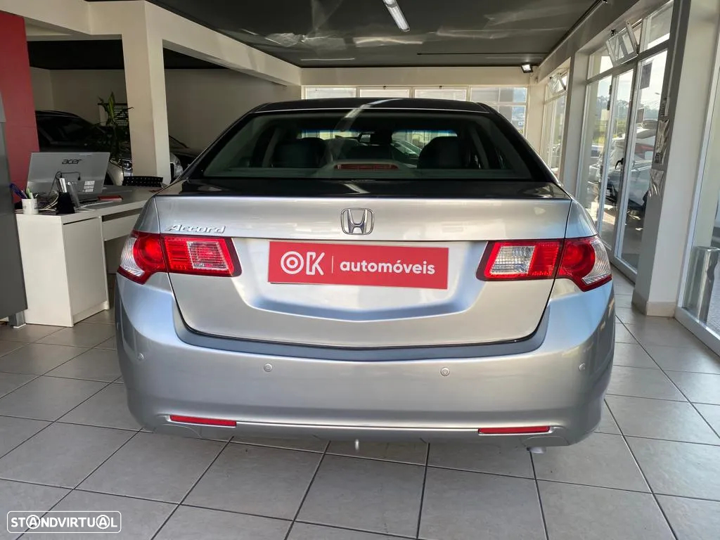 Honda Accord 2.2 i-DTEC Executive - 24