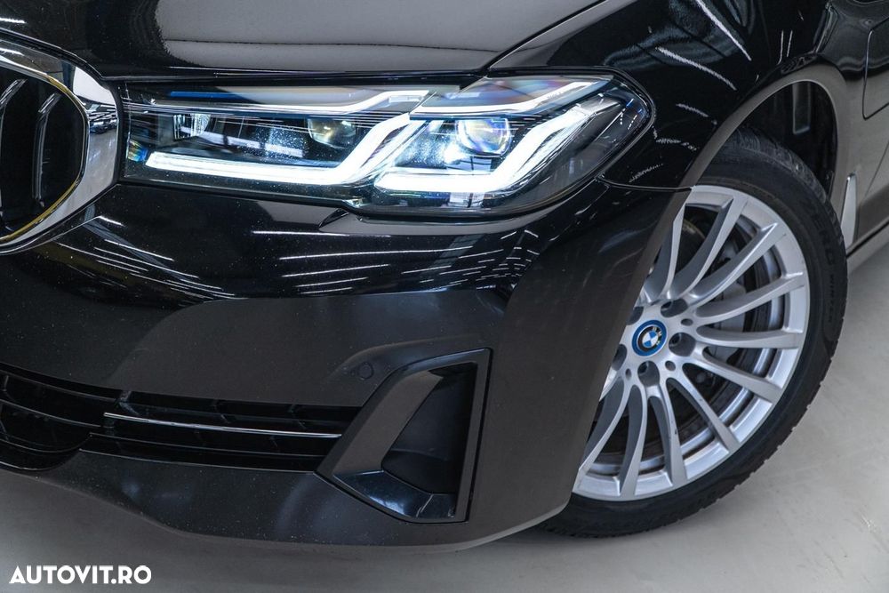 BMW Seria 5 520e Aut. Luxury Line - 39