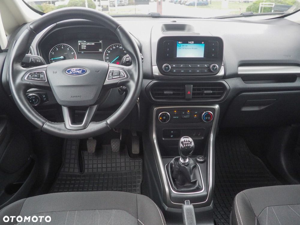 Ford EcoSport - 11