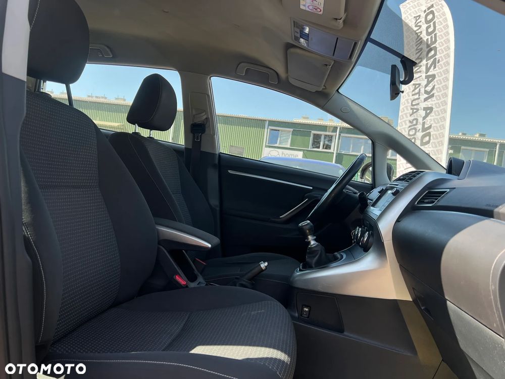 Toyota Verso - 18