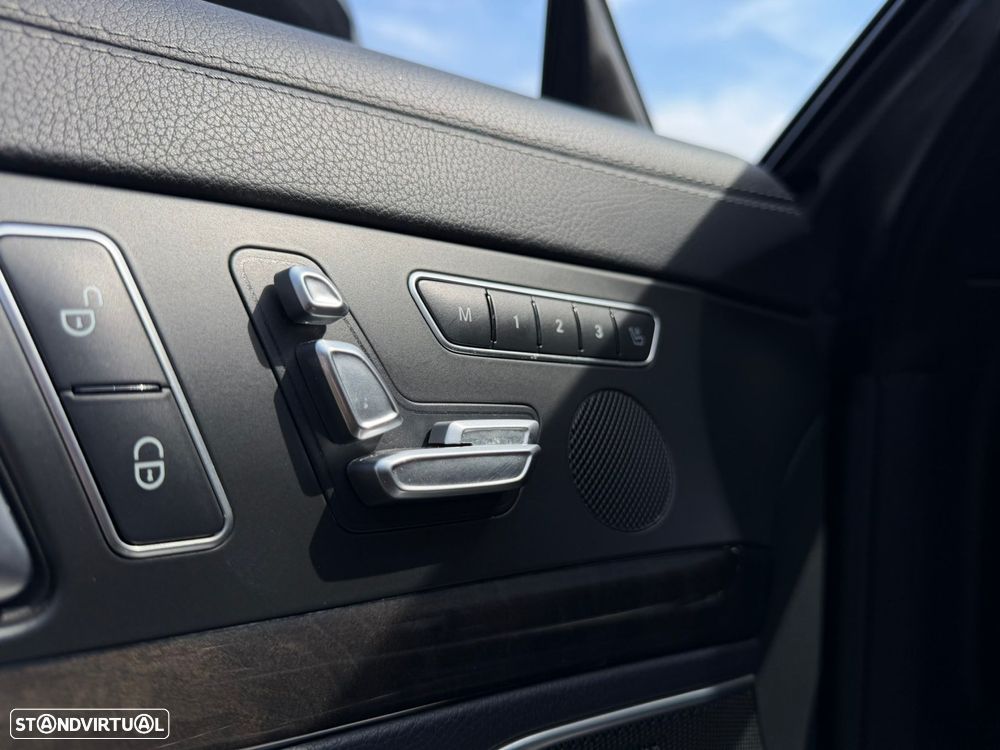 Mercedes-Benz SL 350 Standard - 30