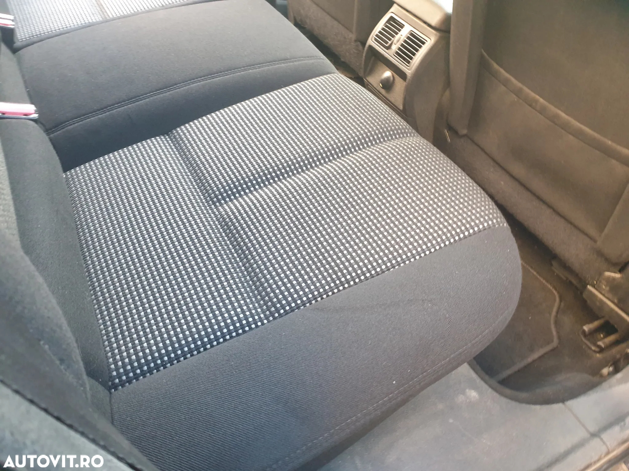 Peugeot 407 SW HDi 135 Automatik Sport - 10