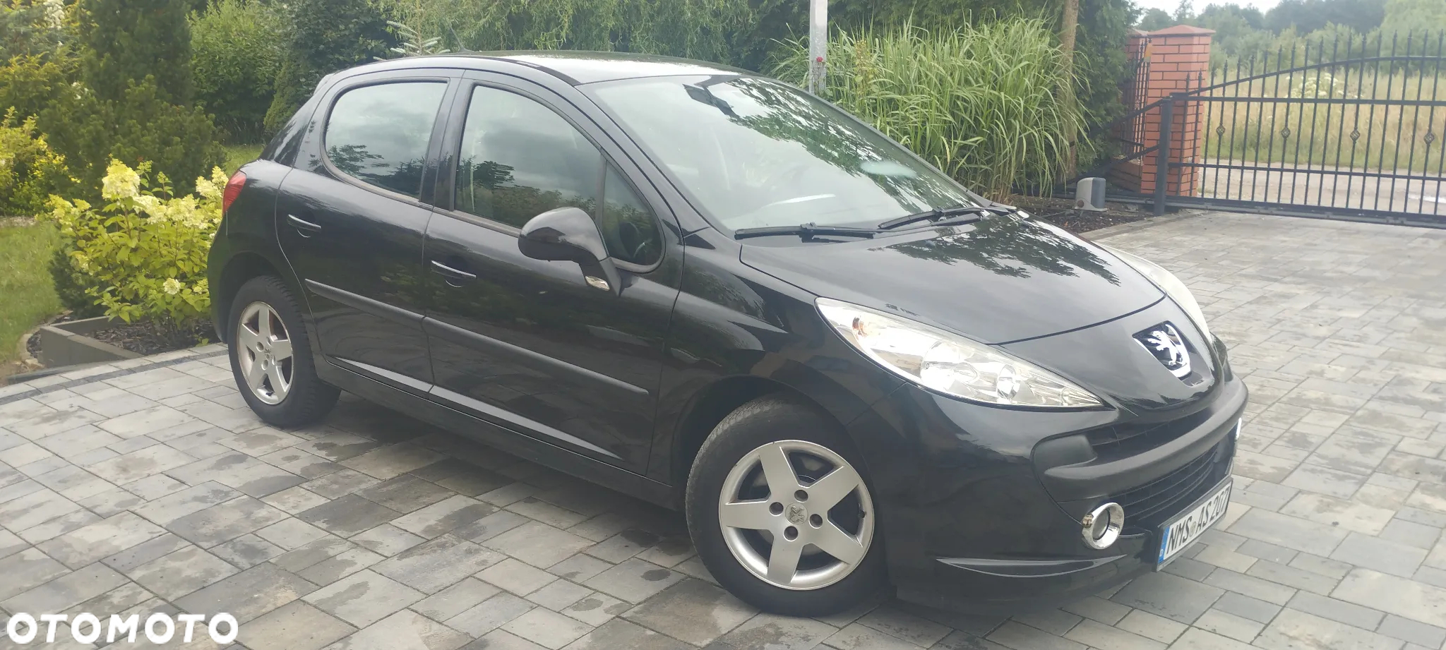 Peugeot 207 1.4 16V Trendy - 15