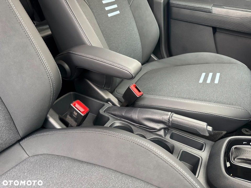 Ford Tourneo Courier - 35