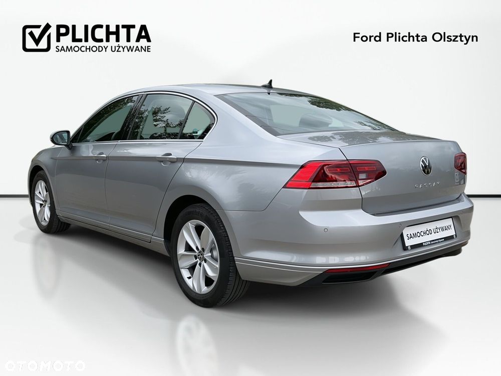 Volkswagen Passat 2.0 TDI Business DSG - 7