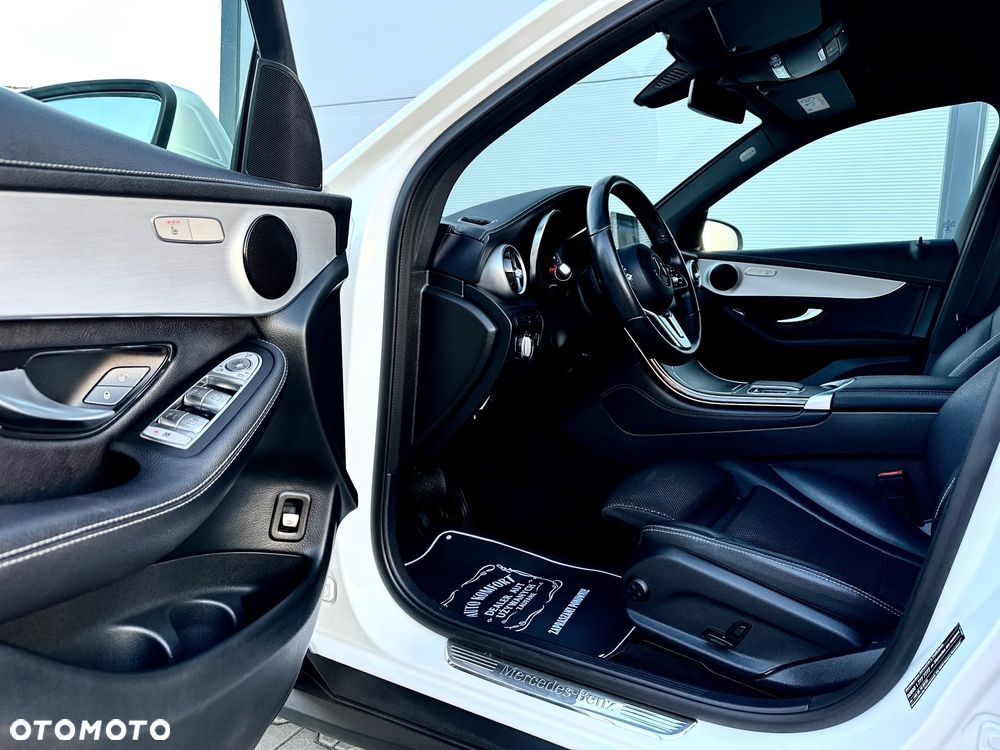 Mercedes-Benz GLC 220 d - 24
