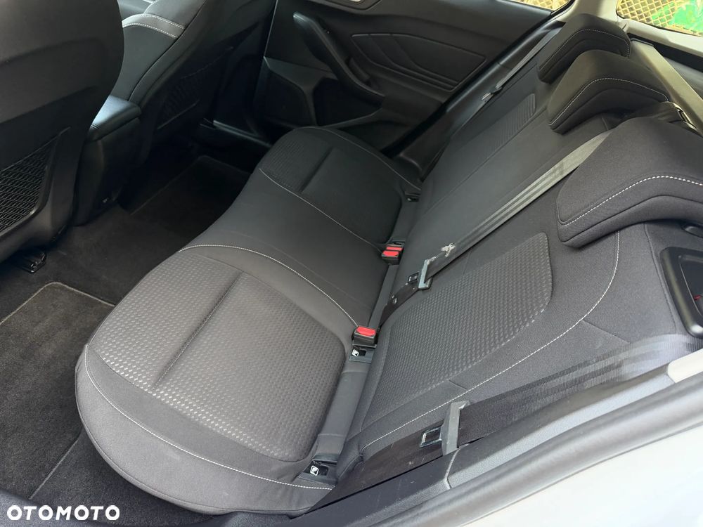 Ford Focus 1.5 EcoBlue Trend Edition Business - 32