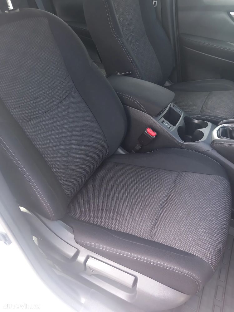 Nissan Qashqai 1.5 DCI TEKNA - 21