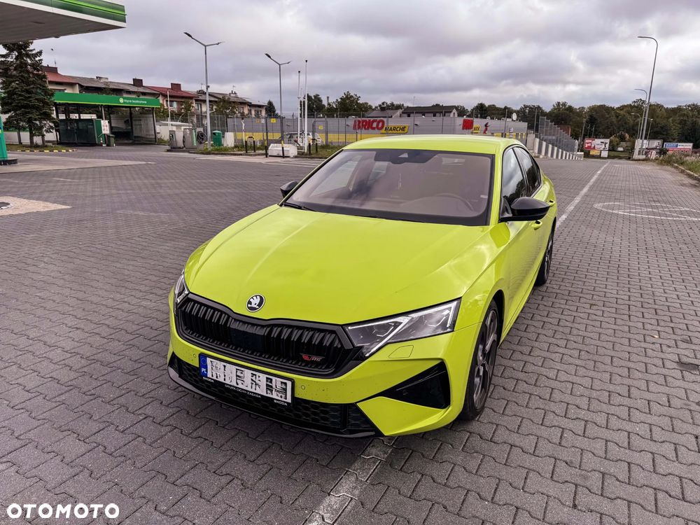 Skoda Octavia 2.0 TSI RS DSG - 1
