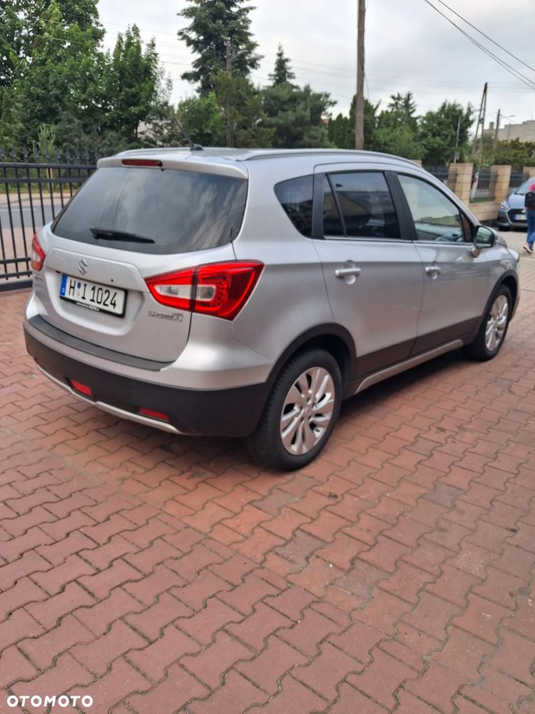 Suzuki SX4 S-Cross - 4