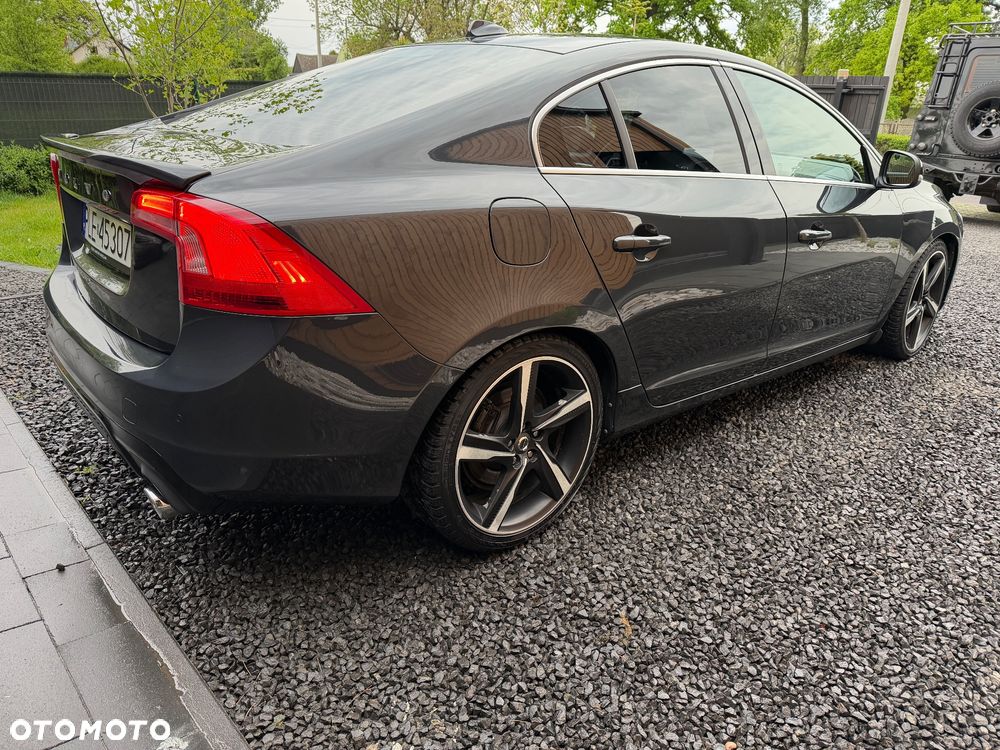 Volvo S60 D4 Geartronic Momentum - 10