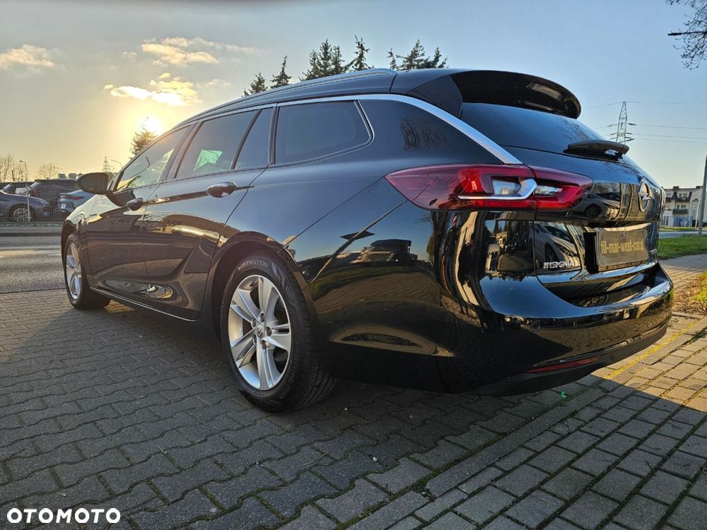 Opel Insignia - 10