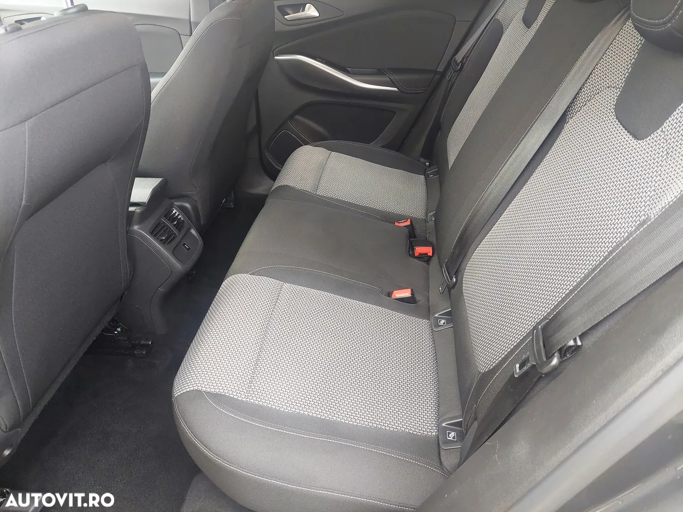 Opel Grandland X 1.2 Turbo START/STOP Aut. 2020 - 9