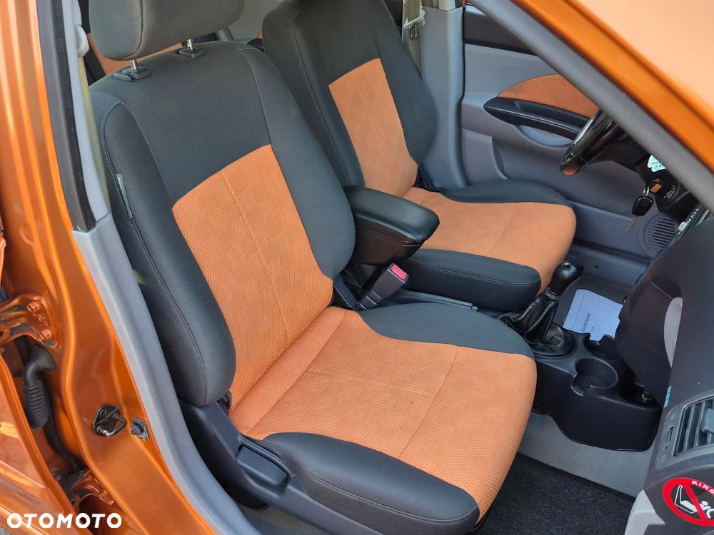 Kia Picanto - 12