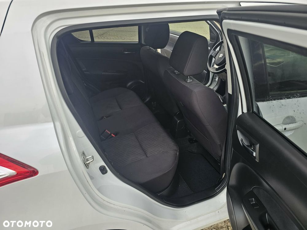 Suzuki Swift 1.2 4x4 Club - 22