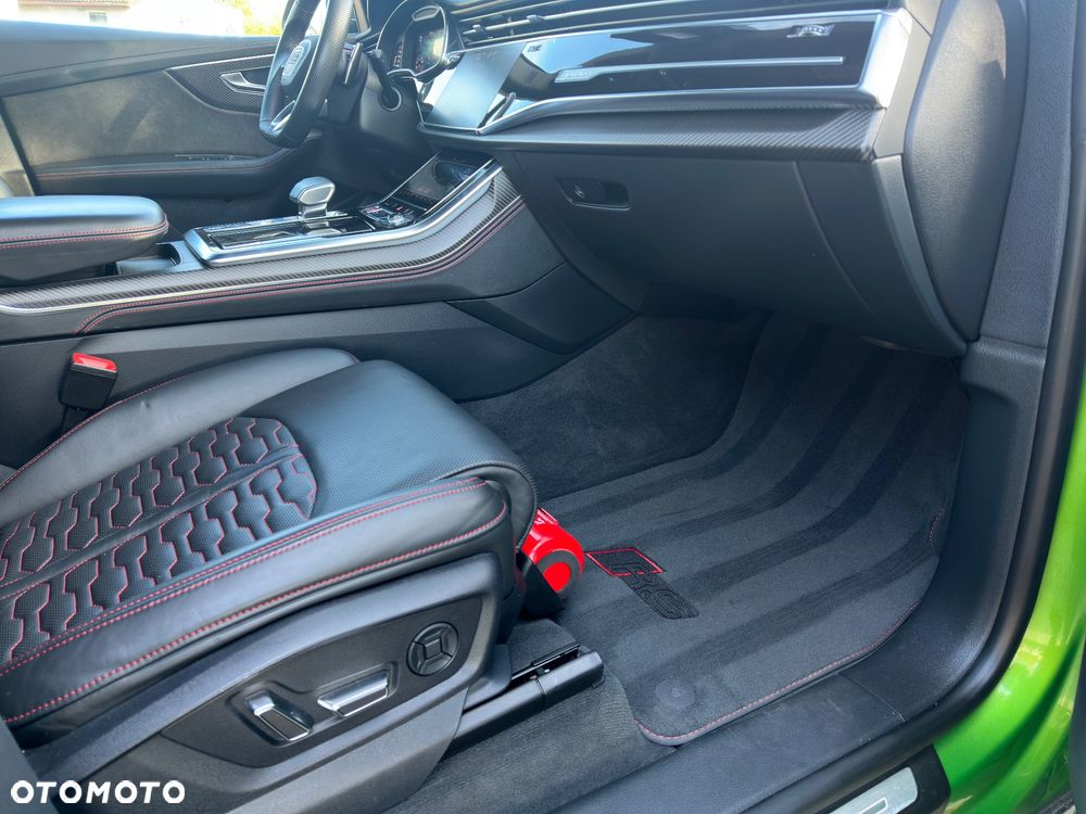 Audi RS Q8 - 28
