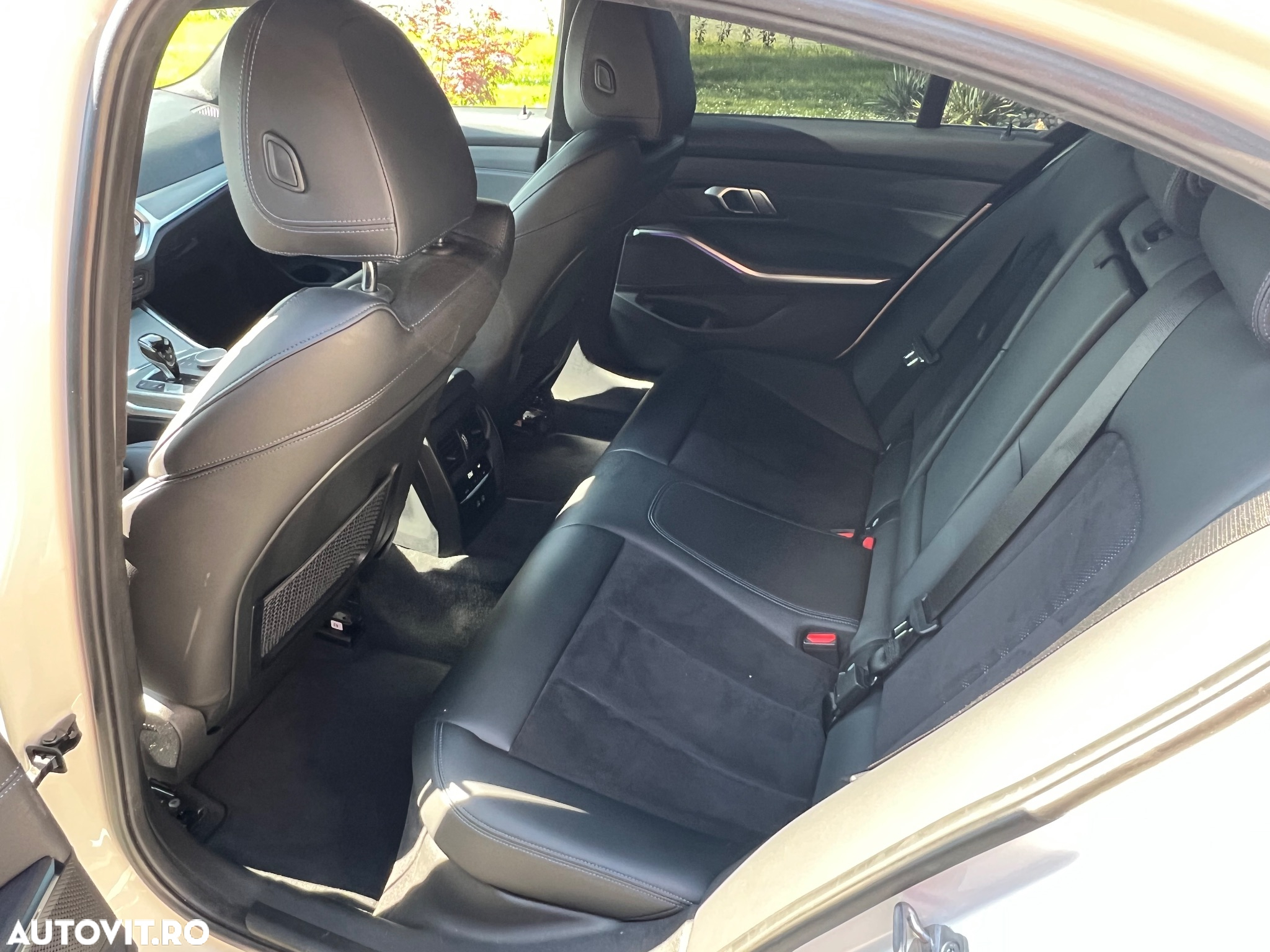 BMW Seria 3 320e Aut. M Sport - 13