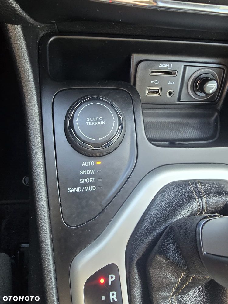 Jeep Cherokee 2.2 Multijet Active Drive I Automatik Overland - 25