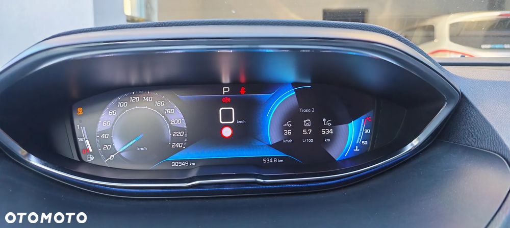 Peugeot 3008 1.5 BlueHDi GT S&S EAT8 - 8