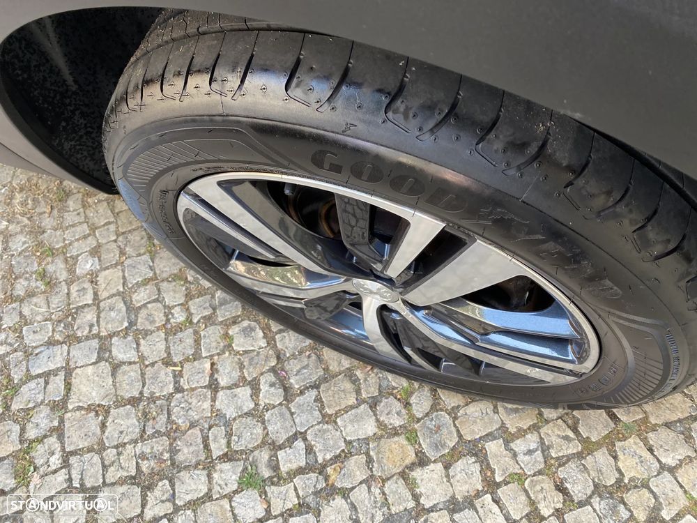 Peugeot 3008 1.5 BlueHDi Allure EAT8 - 9