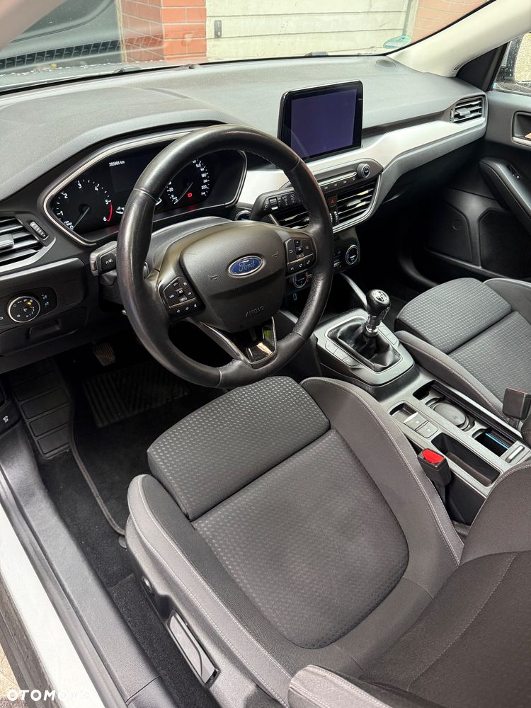 Ford Focus 2.0 EcoBlue Active - 6