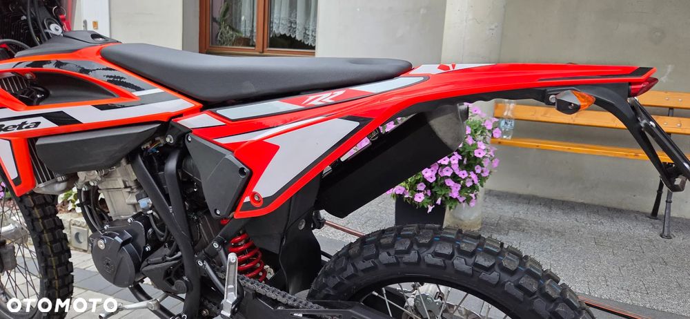 Beta RR - 10